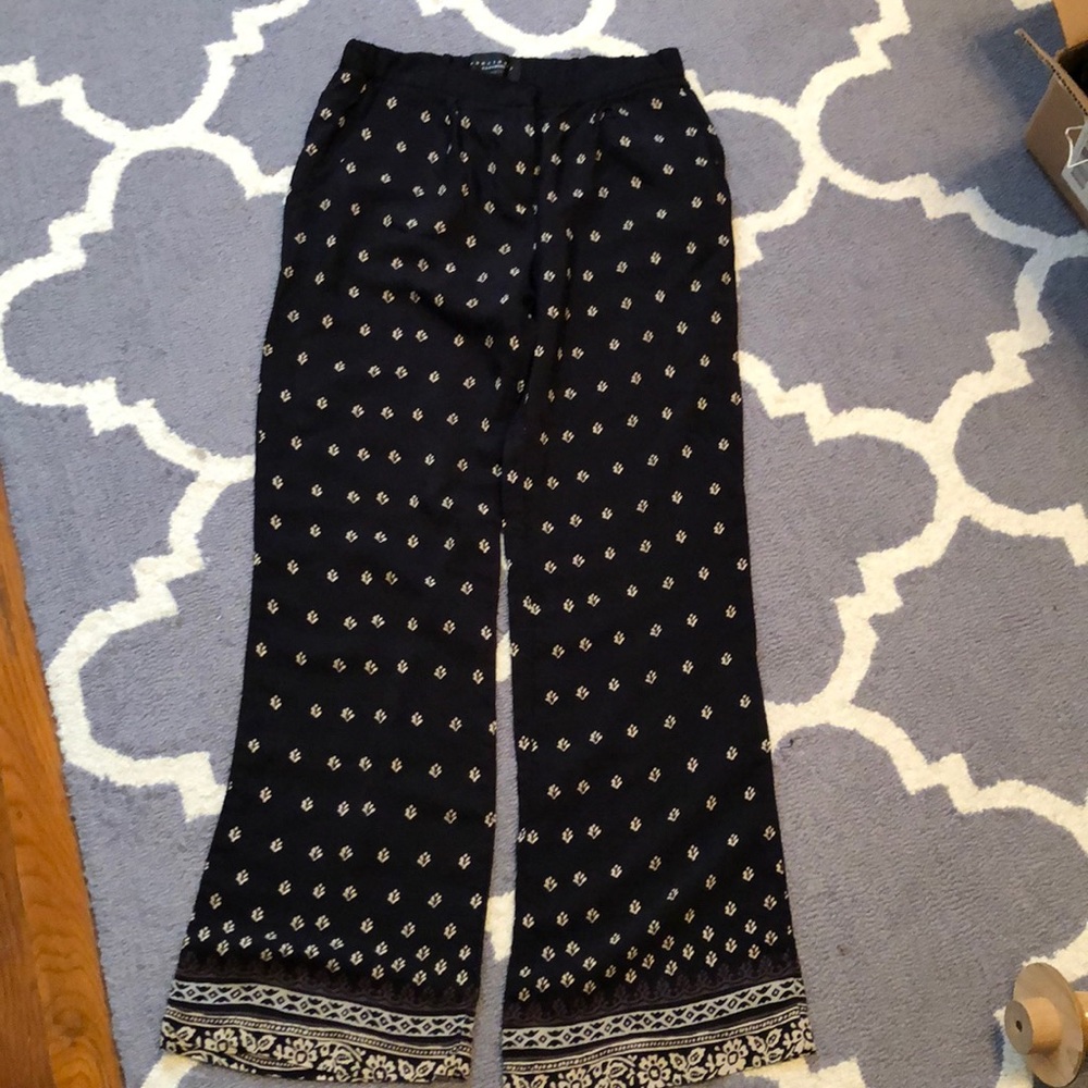 Sanctuary clothing patterned pants